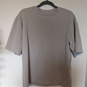Uniqlo Oversized Airism T-Shirt